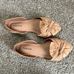 Torrid Bow Flats